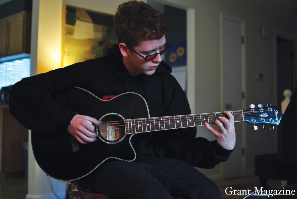 Connor_guitar_online